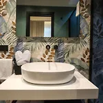 Luna Gallery B&B