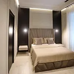 Luna Gallery 4*