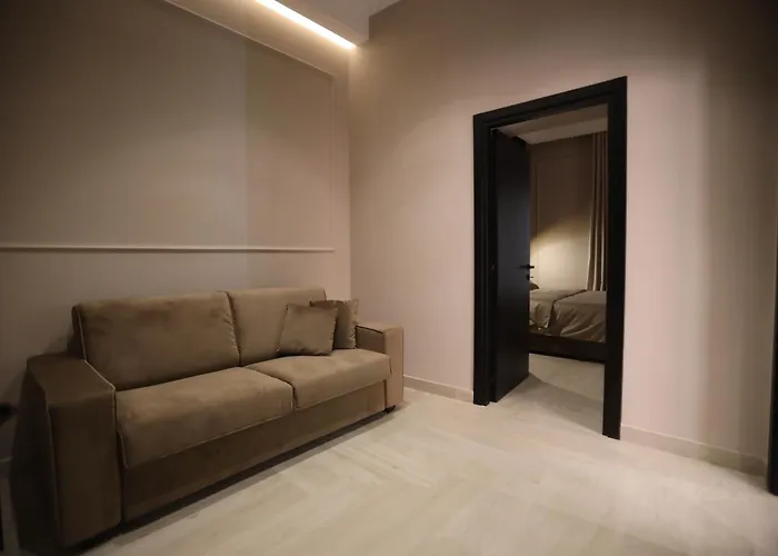 Luna Gallery 4*