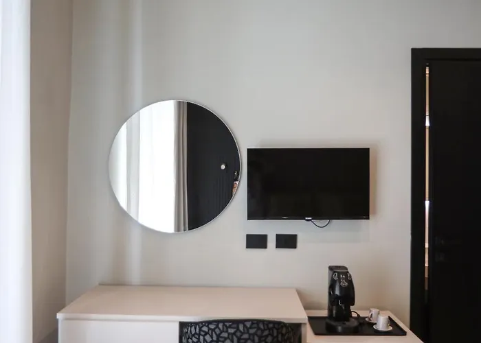 Luna Gallery