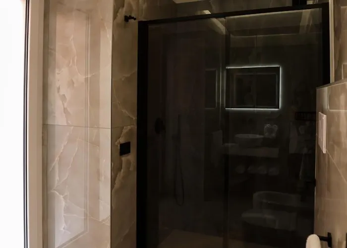 Luna Gallery נאפולי